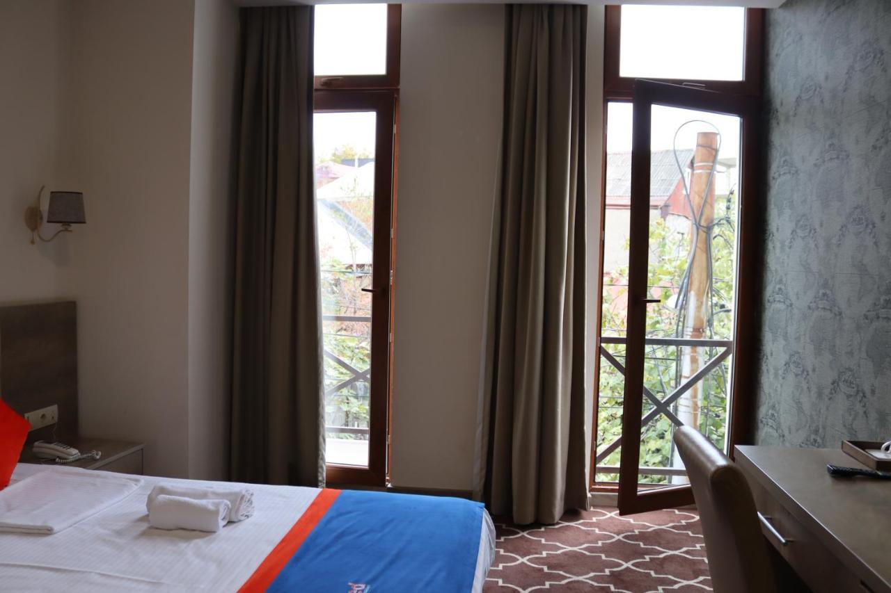 Gallery Inn تبليسي المظهر الخارجي الصورة